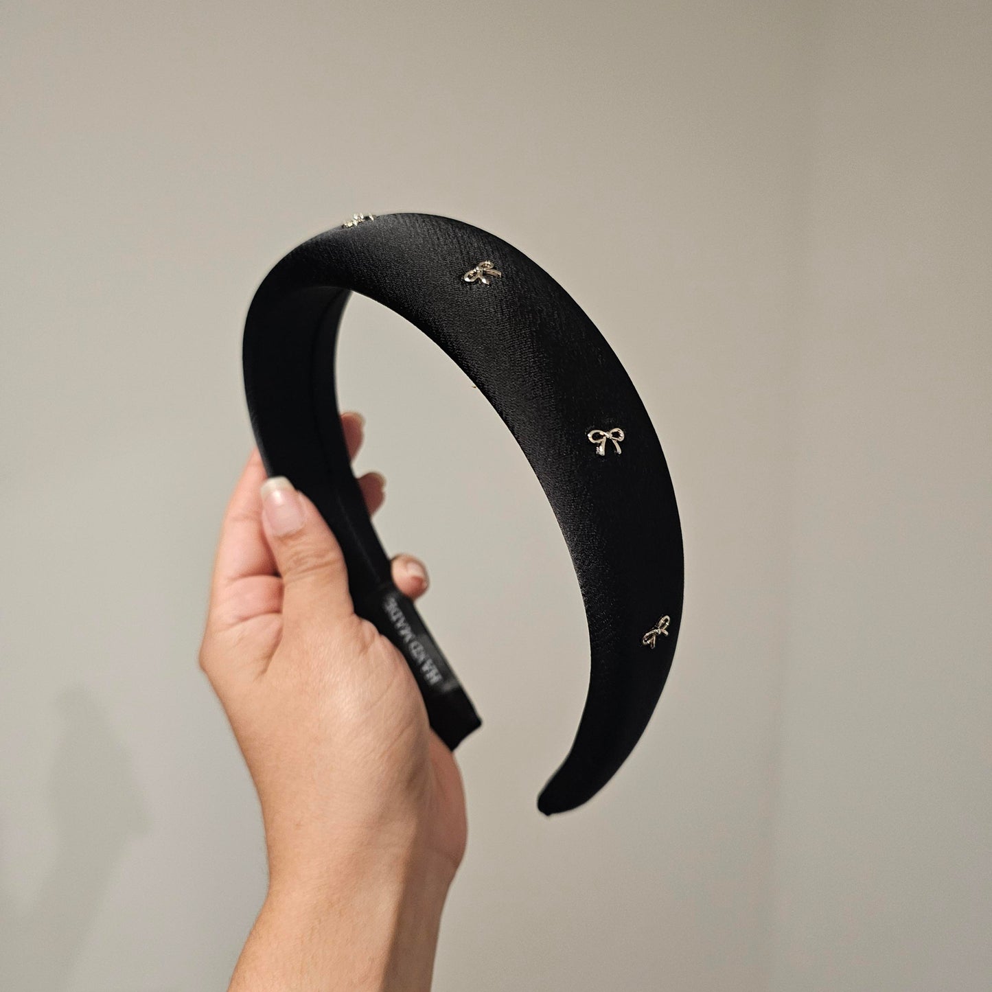 BOW-KNOT HEADBAND