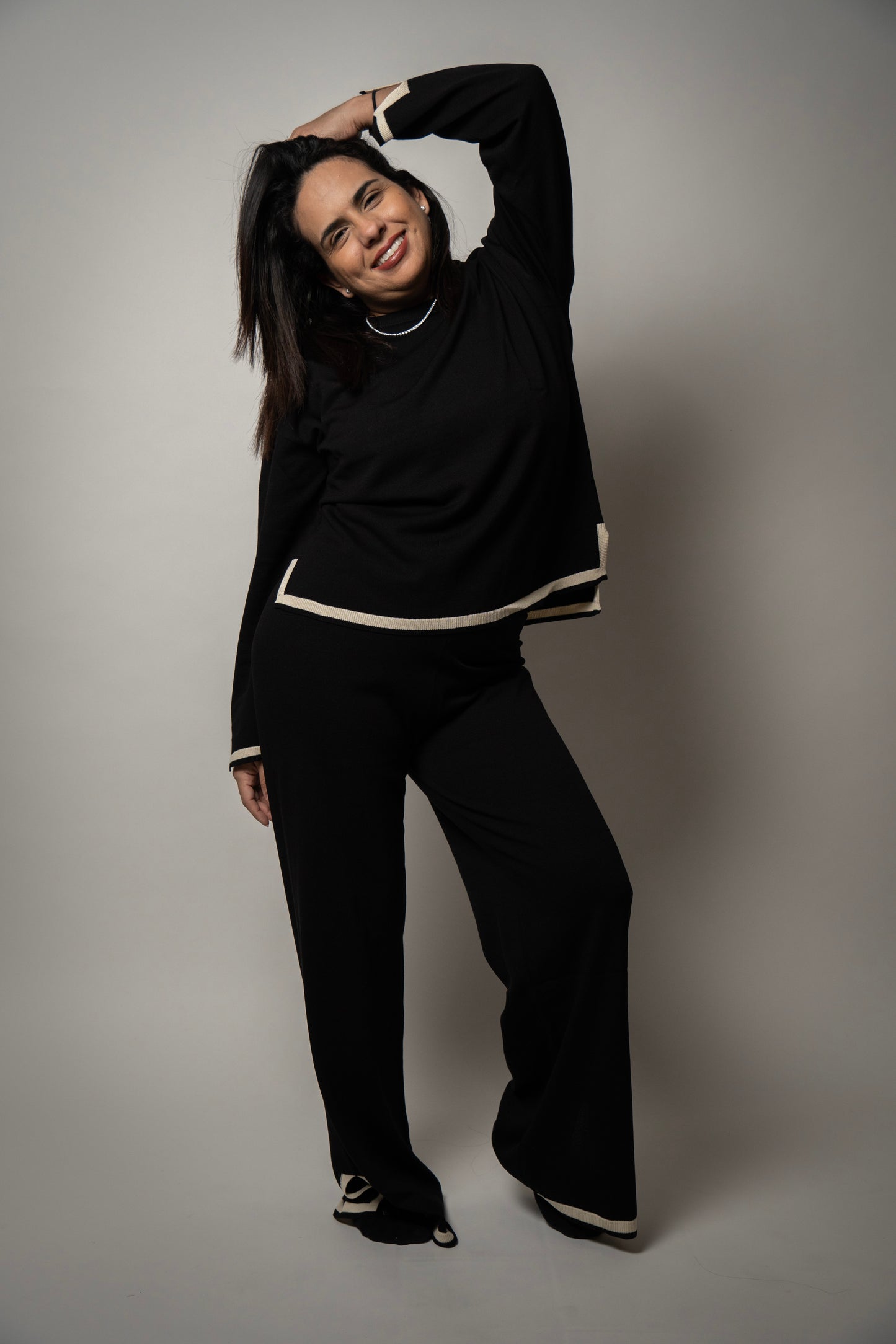 Women's casual knitted-sleeved sweater and pants set
